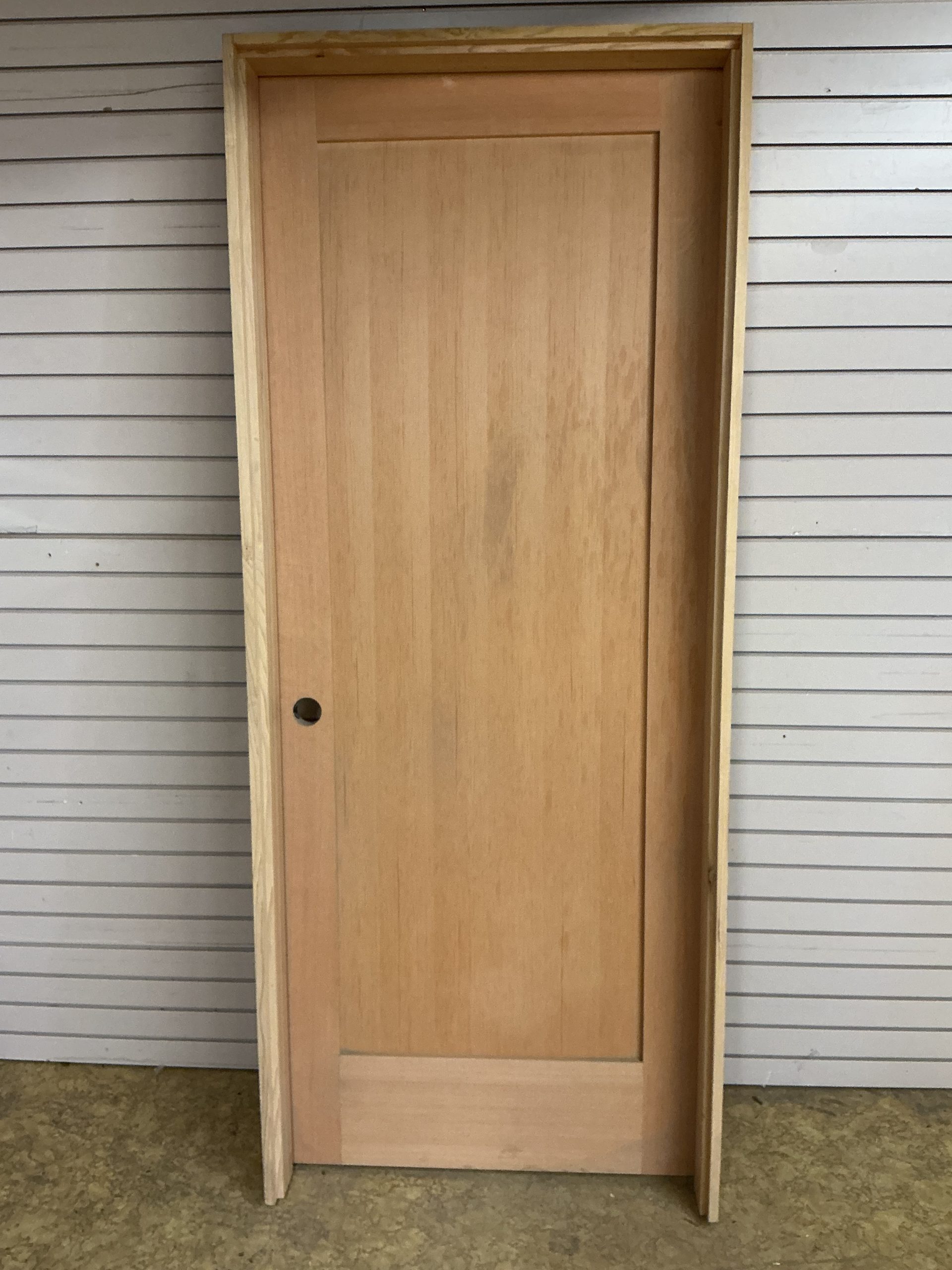 Interior Door RH 32 x 80